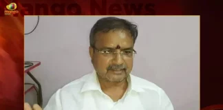 YS Viveka Assassination Case Prime Accused Erra Gangireddy Surrendered in Nampally CBI Court Today,Prime Accused Erra Gangireddy,Prime Accused Erra Gangireddy Surrendered in Nampally,Erra Gangireddy Surrendered in Nampally CBI Court,Mango News,Mango News Telugu,YS Viveka Assassination In Nampally,Erra Gangireddy Arrives At Nampally,YS Viveka Latest News And Updates,Erra Gangireddy Latest News And Updates,Nampally CBI Court Latest News And Updates