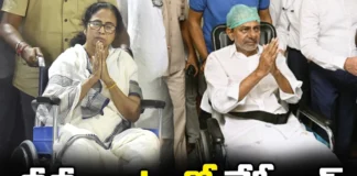 KCR, wheelchair, KCR campaign in wheelchair, BRS, Lok sabha Elections, Telangana, Congress, Lok Sabha Elections , Election Campaign, Telangna, Telangna BJP Party, TRS Party, BRS Party, Mango News Telugu, Mango News