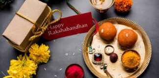 In Those Times Rakhi Should Be Tied To The Brother,Rakhi Should Be Tied To The Brother,Rakhi,Tying A Rakhi To Brother,In Those Times Rakhi Should Be Tied, August 19, Happy Raksha Bandhan, Happy Raksha Bandhan,Raksha Bandhan,Brother And Sisters,Live Updates, Politics, Political News, ,The Thread Of Trust, Love And Friendship,Mango News,Mango News Telugu,