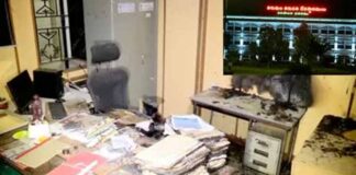 టీటీడీ పరిపాలనా భవనంలో ఫైల్స్ దగ్ధం.. కారణమేంటి? Files Burnt In TTD Administrative Building What Is The Reason,Files Burnt,Latest TTD News,Thirumala,TTD,Mango News,Andhra Pradesh,AP,AP News,AP Latest News,AP Politics,AP Political News 2024,Andhra Pradesh News,Andhra Pradesh Politics,TDP,TDP Latest News,CM Chandrababu Naidu,TTD Office,Tirupati,Tirupati News,Tirupati TTD Office,Suspicions Over Fire In TTD Admin Building,TTD Building Fire Incident,TTD Administrative Building Fire,Fire At Tirumala DE Office,Fire Accident At TTD Administrative Building,TTD Administrative Building,MLA Srinivasulu,Files Burnt In TTD Administrative Building,Fire Breaks Out At TTD Administrative Building,Files Burnt In TTD,Files Burnt In TTD Administration Building,Tirupati Fire,Fire Accident In Tirumala