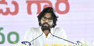 పవన్ పంద్రాగస్ట్ కానుక… పంచాయతీల నిధులు ఏకంగా 100 రెట్ల పెంపు 100 Times Increase In Funds Of Panchayats, Panchayats Funds Increased 100 Times, Panchayats Funds, Panchayats Funds Increased, Good News For AP Panchayats, 100 Times Increase, Deputy CM Pawan Kalyan, Funds Of Panchayats, Pawan Pendraugust Gift, 15th August Gift, Andhra Pradesh, AP Live Updates, AP Politics, Political News, Live Updates, Mango News, Mango News Telugu