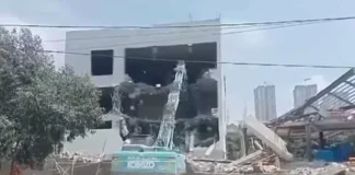 Aim At Hydra Dont Care If The Pressure Is Increasing, Aim At Hydra Dont Care, Pressure Is Increasing, Hydra Dont Care, Hydra, Hydra Officials, Hydra Pressure Is Increasing, Hydra List, Latest Hydra News, Hydra Live Updates, Illegal Contructions, Latest Hyderabad News, CM Revanth Reddy, Congress, Hyderabad Live Updates, Latest Hyderabad News, Telangana, TS Politics, TS Live Updates, Political News, Live Updates, Breaking News, Headlines, Live News, Mango News, Mango News Telugu