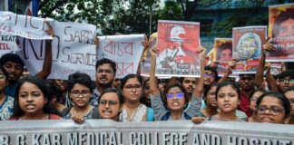 RG Kar Medical College Junior Doctors Wrote Letters To The Prime Minister And The President, Letters To The Prime Minister And The President, Kolkata Junior Doctors Protests, President Draupadi Murmu’s Letter To Prime Minister Narendra Modi, RG Kar Medical In Kolkata, West Bengal Junior Doctors Front, Doctor Rape Case, Kolkata Trainee Doctor Rape Case, Sanjoy Roy, Kolkata Latest News, Doctor Case Kolkata, Kolkata Live Updates, Kolkata Breaking News, Live News, Mango News, Mango News Telugu