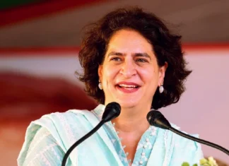 Priyanka In Direct Election For The First Time, Priyanka In Direct Election, Priyanka First Time In Direct Election, Priyanka In kerala Election, kerala Election Assembly Elections, Assembly Elections, kerala News, kerala Political News, Priyanka Gandhi, Priyanka Gandhi In Wayanad Lok Sabha By Elections, Elections, National News, India, Congress, BJP, PM Modi, Live Updates, Breaking News, Live News, Mango News, Mango News Telugu