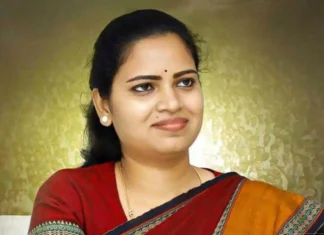 Rajini Is Going To Shock Jagan, Shock To Jagan, Jagan, Janasena, Pawan Kalyan, Vidala Rajani, YCP, Vidadala Rajini Big Shock, Big Shock To YCP, CM Chandrababu, Andhra Pradesh, AP Live Updates, Live Updates, Breaking News, Headlines, Live News, Mango News, Mango News Telugu