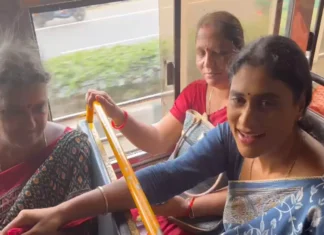 Sharmila Who Traveled In RTC Bus Is The Reason, Sharmila Traveled In RTC Bus, Sharmila Traveled In Bus, APCC Chief Ys Sharmila, Sharmila Traveled In Bus, Sharmila Traveled In RTC Bus.. Is The Reason!, Ys Sharmila Tour, Free Bus Scheme, TDP, YCP, Andhra Pradesh, AP Live Updates, AP Politics, Political News, Live Updates, Breaking News, Headlines, Live News, Mango News, Mango News Telugu
