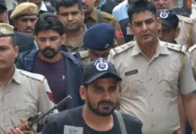 Encounter Lawrence Bishnoi Rs 11111111 Reward, Lawrence Bishnoi Encounter Reward, Encounter Reward, Lawrence Bishnoi Encounter, Rs 11111111 Reward For Lawrence Bishnoi, Encounter Lawrence Bishnoi Reward, Kshatriya Karni Sena, Lawrence Bishnoi, Karni Sena Offers Reward, Lawrence Bishnoi Case, Lawrence Bishnoi Gang, Salman Khan, Bollywood, Bollywood News, Bollywood Live Updates, Bollywood Latest News, Movie News, Movie Updatwes, Mango News, Mango News Telugu