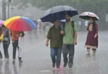 Rains For Two More Days, IMD Warning For Those States, Weather Updates, Rains, IMD, Rain Alert, Rains In Telangana, Alert For Telangana, Rain Alert Telangana, Telangana Weather Forecast, Weather Today, Heavy Rains For Another Three Days, Heavy Rains, Heavy Rains In Telangana, Weather Report, TS Live Updates, Andhra Pradesh, AP Live Updates, Mango News, Mango News Telugu