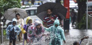 Rains Again In Telangana, IMD Alert, IMD Alert For 10 States, Rains In Telangana, Heavy Rains, Telangana Rain Updates, Weather Updates, Rains, IMD, Rain Alert, Rains In Telangana, Alert For Telangana, Rain Alert Telangana, Telangana Weather Forecast, Weather Today, Heavy Rains For Another Three Days, Heavy Rains, Heavy Rains In Telangana, Weather Report, TS Live Updates, Political News, Mango News, Mango News Telugu
