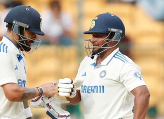 Team India Is Giving A Bold Answer To The Kiwis, A Bold Answer To The Kiwis, Team India Is Giving A Bold Answer, Team India Bold Answer, 1St Test, 1St Test Playing Against New Zealand, Ind Vs Nz, Kohli, Sarfaraz Khan, Border Gavaskar Trophy, Chinnaswamy Stadium, Icc Test World Championship, Ind Vs Nz, Ind Vs Nz Test Series, Cricket, Latest Cricket News, Cricket Live Updates, India, BCCI, Sports News, Sports Live Updates, Mango News, Mango News Telugu