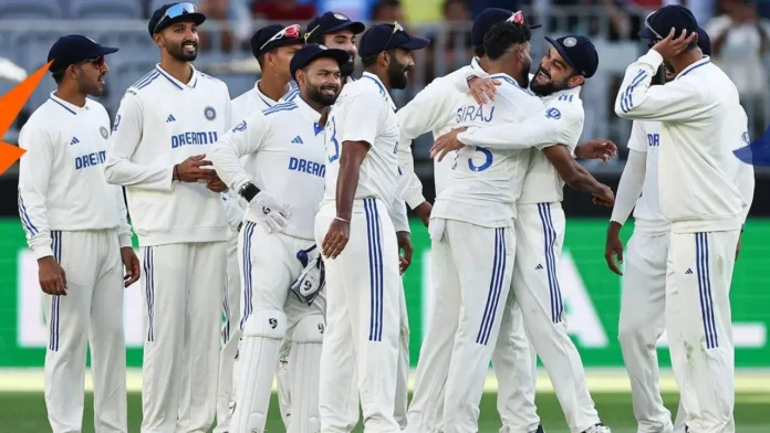 Border Gavaskar Trophy Bowlers Dominate On The First Day, Bowlers Dominate On The First Day, First Test Match, Bhumrah, Virat, India Vs Australia, Team India, Austarlia, Test Cricket, WTC Final, Border Gavaskar Trophy, Icc Test World Championship, IND Vs AUS, IND Vs AUS Test Series, Cricket, Latest Cricket News, Cricket Live Updates, India, BCCI, Sports News, Sports Live Updates, Mango News, Mango News Telugu