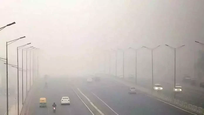 Artificial Rain Is Only The Resolution Of Delhi Pollution, Artificial Rain Is Only The Resolution, Resolution Of Delhi Pollution, Artificial Rain, Delhi, Pollution, Resolution, Fog Covered Delhi, Thick Smog, Visibility Dropped To Zero, Delhi Fog, Fog Report Delhi, Air Pollution In Delhi Is Increasing, AQI, Delhi Air Pollution, Delhi Pollution, Pollution, Delhi, Delhi Live Updates, Delhi Politics, National News, India, Congress, BJP, PM Modi, Live Updates, Breaking News, Live News, Mango News, Mango News Telugu