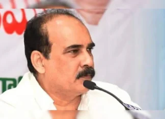 Senior Leader Speaks Out Against Jagan, Senior Leader Against Jagan, Balineni Srinivasa Reddy Comments, Against Jagan, Adani, Balineni Srinivasa Reddy, Deputy CM Pawan Kalyan, Senior Leader Speaks Out Against Jagan, YS Jagan, Andhra Pradesh, AP Live Updates, AP Politics, Live Updates, Breaking News, Live News, Mango News, Mango News Telugu