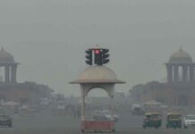 Fog Covered Delhi Visibility Dropped To Zero, Delhi Visibility Dropped To Zero, Air Pollution, Air Quality Index, Central Pollution Control Board, Fog Covered Delhi, Thick Smog, Visibility Dropped To Zero, Delhi Fog, Fog Report Delhi, Air Pollution In Delhi Is Increasing, AQI, Delhi Air Pollution, Delhi Pollution, Pollution, Delhi, Delhi Live Updates, Delhi Politics, National News, India, Congress, BJP, PM Modi, Live Updates, Breaking News, Live News, Mango News, Mango News Telugu