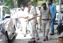 Sandhya Theater Incident What Did Allu Arjun Do Wrong, Sandhya Theater Incident, What Did Allu Arjun Do Wrong, Did Allu Arjun Do Wrong, Actor Allu Arjun, Allu Arjun, Allu Arjun Arreste, Allu Arjun Pushpa 2, Pushpa 2 Controversy, Sandhya Theater, Actor Allu Arjun Arrested, Allu Arjun Sent To Jail, Indian Cinema, Allu Arjun, Rashimka, Sukumar, Pushpa 2 Movie, Pushpa 2 Latest News, Allu Arjun Pushpa 2 Movie, Tollywood, Tollywood News, Tollywood Latest News, Tollywood Updates,Mango News, Mango News Telugu