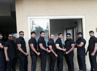 There Is A Lot Of Discussion About The Behavior Of Bouncers, Behavior Of Bouncers, Discussion About The Behavior Of Bouncers, Lot Of Discussion About Bouncers, Bouncers Behavior, Bouncers, Discussions On Bouncers, Mohan Babu Issue, Pushpa 2 Controversy, Specific Rules On The Appointment Of Bouncers, Manchu Family Dispute, Manchu Family Fighting, Tollywood, Tollywood News, Tollywood Latest News, Tollywood Updates,Mango News, Mango News Telugu