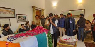 Manmohan Singh From Calm Leadership To Economic Reforms A Nation Mourns A Visionary, Manmohan Singh From Calm Leadership To Economic Reforms, Calm Leadership, Economic Reforms, A Nation Mourns A Visionary, Economic Reforms India, Former Indian PM, Indian Politics News Visionary Leader, Manmohan Singh Tribute, Former Prime Minister Of India, India Economic Reforms 1991, India’s Economic Growth And It Revolution, Manmohan Singh Legacy, Irreparable Loss, India, National News, BJP, PM Modi, Live Updates, Breaking News, Live News, Mango News, Mango News Telugu