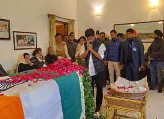 Manmohan Singh From Calm Leadership To Economic Reforms A Nation Mourns A Visionary, Manmohan Singh From Calm Leadership To Economic Reforms, Calm Leadership, Economic Reforms, A Nation Mourns A Visionary, Economic Reforms India, Former Indian PM, Indian Politics News Visionary Leader, Manmohan Singh Tribute, Former Prime Minister Of India, India Economic Reforms 1991, India’s Economic Growth And It Revolution, Manmohan Singh Legacy, Irreparable Loss, India, National News, BJP, PM Modi, Live Updates, Breaking News, Live News, Mango News, Mango News Telugu