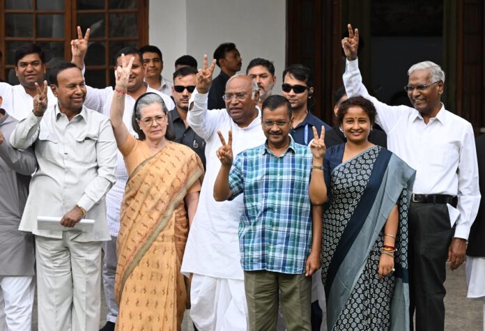 Growing Dissatisfaction Among Allies Over Congresss Style, Growing Dissatisfaction, Allies Over Congresss Style, Tensions Rise Within INDIA Bloc, Akhilesh Yadav, Congress, INDIA Alliance, Lalu Prasad Yadav, Mamata Banerjee, Sharad Yadav, India Alliance New President, Mamatha Benarji, YSRCP, India Alliance New President Mamatha Benarji, National News, India, Congress, BJP, PM Modi, Live Updates, Breaking News, Live News, Mango News, Mango News Telugu