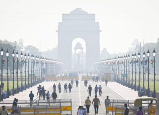 Delhi Gets Clean With Just One Rain, Delhi Gets Clean, Just One Rain Delhi Gets Clean, Air In Delhi, Air Index, Air Pollution, AQI, Delhi Weather, GRAP, Winter, Air Pollution In Delhi, Delhi Air Pollution Increasing, Day By Day Delhi Pollution Increasing, Air Pollution In Delhi Is Increasing, AQI, Delhi Air Pollution, Delhi Pollution, Pollution, Delhi, Delhi Live Updates, Delhi Politics, National News, India, Congress, BJP, PM Modi, Live Updates, Breaking News, Live News, Mango News, Mango News Telugu