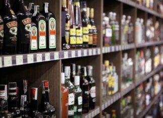 AP Governments Sensational Decision, Sensational Decision, Sensational Decision By AP Government, AP Government, AP Government Decision, CM Chandrababu, Exise Department, Liquor Is Sold At Prices Higher Than MRP, P Liquor Shops, AP Liquor Shops News, AP Liquor Shop Tenders, Liquor Shop, Branded Liquor, Jana Sena, Liquor, TDP, YCP, Andhra Pradesh, AP Live Updates, AP Politics, Political News, Live Updates, Breaking News, Headlines, Live News, Mango News, Mango News Telugu