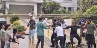 Attack on Allu Arjun's House by OU JAC Leaders