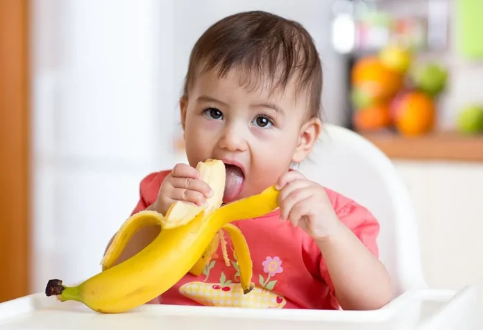 Should You Feed Bananas To Kids During Winter Heres What Experts Say, Should You Feed Bananas To Kids During Winter, Feed Bananas To Kids, Bananas, Health Benefits Of Bananas, Immunity Boosting Foods For Children, Managing Kids’ Diet In Winter, Pediatrician Tips For Healthy Eating, Winter Nutrition For Kids, Healthy Food In Winter, Winter Healthy Food, Best Ways to Stay Healthy In Winter, Winter Wellness, Tips For Staying Healthy This Season, Winter Health Care, Health, Health News, Health Tips, Healthy Food, Healthy Diet, Fitness, Mango News, Mango News Telugu