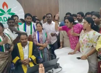 Chair Clash Sparks Chaos At Kadapa Corporation Mayor Vs MLA Tensions Escalate
