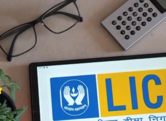 The Center Has Brought A Great Scheme For Women, A Great Scheme For Women, Women LIC Scheme, LIC Bima Sakhi Yojana, Scheme For Women, Great Scheme, LIC Policy, Life Insurance Corporation, Good News For LIC Policyholders, LIC, LIC Renewal, Live Updates, Breaking News, Live News, Mango News, Mango News Telugu