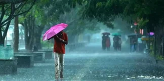 Heavy Rains To Continue In AP For Two More Days, Heavy Rains To Continue In AP, Two More Days Heavy Rains In AP, Rains Continue In AP, AP Weather, Heavy Rains, Light Rains, Rains, Alert For AP, IMD Weather Alerts, Rain Alert, IMD, IMD Alert, Officials Have Been Alerted, Heavy Rain Are Falling Across AP, Heavy Rain In AP, Weather Report, Red Alert, AP, Heavy Rain, Andhra Pradesh, AP Rains, AP Live Updates, Political News, Mango News, Mango News Telugu