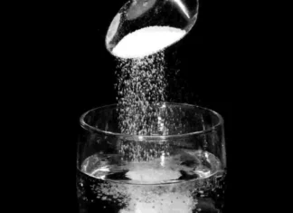 If You Drink Salt Water During The Day Everything Will Be Set, Everything Will Be Set, If You Drink Salt Water, Drink Salt Water, Everything Will Be Set, If You Drink Salt Water During The Day, Warm Salt Water, Salt Water, Health Tips, Healthy Food, Healthy Diet, Fitness, Mango News, Mango News Telugu