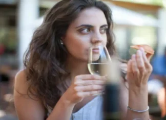 The State Has The Highest Number Of Women Who Drink Alcohol, Highest Number Of Women Who Drink Alcohol, Women Who Drink Alcohol, Andaman And Nicobar, Arunachal Pradesh, Assam, Sikkim, Telangana, Women Drink Alcohol, Women, National News, India, Congress, BJP, PM Modi, Live Updates, Breaking News, Live News, Mango News, Mango News Telugu