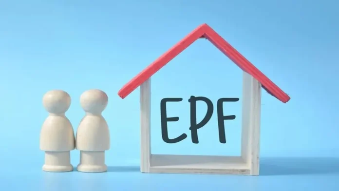 EPFO To Introduce ATM Cards For Members Faster And Easier Withdrawals, EPFO To Introduce ATM Cards, ATM Cards For EPFO Members, Faster And Easier Withdrawals, EPFO ATM Cards, ATM Cards, ATM Withdrawals, Direct Equity Investments, EPFO Updates, Financial Reforms, Pension Benefits, EPFO, EPFO Members, UAN Number, UMANG, EPFO Latest News, EPFO Latest Insurance Scheme, Employe Provident Funds Scheme, PF Amount, Employees, Governament Provident Funds, Live Updates, Breaking News, Live News, Mango News, Mango News Telugu