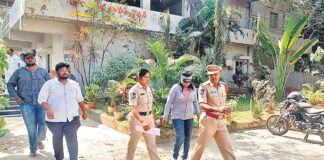 Lady Don Gurram Vijaya Lakshmi ₹400 Crore Illegal Villa Scam Arrested At Airport, Lady Don Gurram Vijaya Lakshmi, 400 Crore Illegal Villa Scam, Gurram Vijaya Lakshmi Arrested At Airport, Gurram Vijaya Lakshmi Illegal Villa Scam, Illegal Villa Scam, HMDA Fraud, Hyderabad Crime, Illegal Constructions, Lady Don Arrest, Real Estate Scam, Hyderabad Live Updates, Latest Hyderabad News, Telangana, TS Live Updates, Political News, Live Updates, Breaking News, Headlines, Live News, Mango News, Mango News Telugu