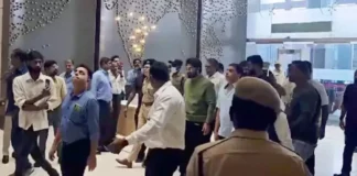 Sandhya Theater Tragedy Bunnys Visit Arrest Bail What Really Happened, Bunnys Visit Arrest Bail, What Really Happened, Sandhya Theater Tragedy, Allu Arjun Sandhya Theater, Bunny Arrest, Pushpa 2 Incident, Telangana Politics, Tragedy In Theater, Sandhya Theatre Tragedy, Movie Premiere Tragedy, Pushpa 2 Stampede, Sandhya Theater Issue, Sandhya Theatre Incident, Tollywood Benefit Shows Ban, Theater Premiere Tragedy, Pushpa 2 Controversy, Sandhya Theater, Allu Arjun, Pushpa 2 Movie, Pushpa 2 Latest News, Tollywood, Tollywood News, Tollywood Latest News, Tollywood Updates,Mango News, Mango News Telugu