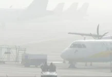 Visibility In The Capital Delhi Is Zero, Visibility In Delhi, AQI, C.P.C.B, D.I.A.L, Delhi Airport, IMD, Air Pollution, AQI, Delhi Weather, GRAP, Winter, Air Pollution In Delhi, Delhi Air Pollution Increasing, Day By Day Delhi Pollution Increasing, Air Pollution In Delhi Is Increasing, AQI, Delhi Air Pollution, Delhi Pollution, Pollution, Delhi, Delhi Live Updates, Delhi Politics, National News, India, Congress, BJP, PM Modi, Live Updates, Breaking News, Live News, Mango News, Mango News Telugu
