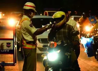 Over A Thousand Drunk And Drive Cases In Hyderabad, Drunk And Drive Cases In Hyderabad, Drunk And Drive Cases, Over A Thousand Drunk And Drive Cases, Hyderabad Drunk And Drive Cases, Drunk And Drive Cases, Hyderabad Police, Traffic Police, Telangana Liquor Revenue, Alcohol Consumption Trends, Excise Department Record, New Year Celebrations, Revenue From Liquor, Telangana Liquor Sales, New Year, Night Of December 31St, Telangana Government, Hyderabad Live Updates, Latest Hyderabad News, Telangana, TS Politics, TS Live Updates, Political News, Mango News, Mango News Telugu