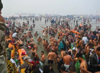 You Can Go To The Maha Kumbh Mela By Flight, How To Go To The Maha Kumbh Mela, Way To Kumbh Mela By Flight, Go To The Maha Kumbh Mela By Flight, Holy Dip On Mauni Amavasya Day, Mauni Amavasya 2025, Maha Kumbh Mela, Naga Saints, Prayagraj, Kumbh Mela, Kumbh Mela A Grand Festival, Maha Kumbh Mela Prayagraj 2025, Maha Kumbh Mela 2025,Ganga, Godavari, Kaveri, Prayagraj, Tungabhadra, Yamuna, India, National News, Live Updates, Breaking News, Headlines, Live News, Mango News, Mango News Telugu