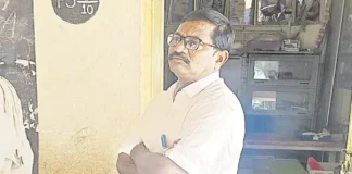 Drunken Teacher Creates Havoc in Kurnool District