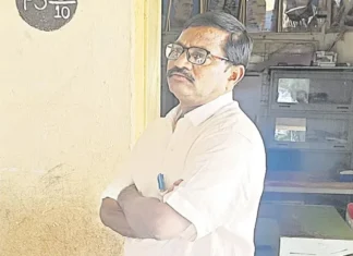 Drunken Teacher Creates Havoc in Kurnool District