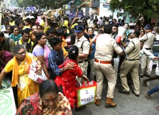 Vaikunta Dwara Stampede Six Lives Lost Government Actions In Full Swing, Vaikunta Dwara Stampede, Six Lives Lost, Government Actions In Full Swing, Government Ex-Gratia, Pilgrim Safety, Tirupati Stampede, TTD Arrangements, Vaikunta Ekadashi, Tirumala, Tirumala Tirupati, Venkateswara Swamy, Tirupati, Latest Tirupati News, Andhra Pradesh, AP Live Updates, Live Updates, Breaking News, Headlines, Live News, Mango News, Mango News Telugu