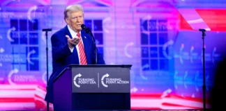 What Is Trumps Thinking On The H1 B Visa Policy, Trumps Thinking On The H1, H1 B Visa Policy, Elon Musk, H1 B Extension, Indian Students, Laura Loomer, Nikki Haley, Steve Bannon, Vivek Ramaswamy, Trump Opinion On H1 Visa, US Citizenship, USA Visa, Massive Surge In India, US Birth Citizenship, New York, America, USA, America News, America Live Updates, National News, International News, Live Updates, Breaking News, Headlines, Live News, Mango News, Mango News Telugu