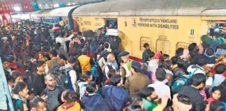 Chaos In Seconds What Really Happened At New Delhi Railway Station