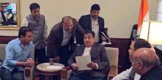 KTR Meets Union Ministers Highway Expansion And Strong Stand On Defected MLAs, KTR Meets Union Ministers, Highway Expansion, Strong Stand On Defected MLAs, Union Ministers, Expansion, Highways, KTR, Politics, Hyderabad Live Updates, Latest Hyderabad News, Telangana, TS Politics, TS Live Updates, Political News, Mango News, Mango News Telugu