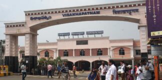 No More Waltair Division Now Visakhapatnam Division, Visakhapatnam, Central Government, No More Waltanir Division, Now Visakhapatnam Division, South Coast Railway Zone, Union Minister Ashwini Vaishnav, Waltair, IRCTC, Trains, Railway, South Central Railway, Latest Railway News, Railway Live Updates, Indian Railways, Travel Updates, National News, India, BJP, PM Modi, Live Updates, Breaking News, Live News, Mango News, Mango News Telugu