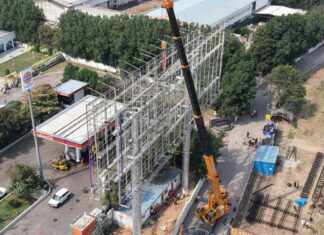 Hyderabad Hydra Striking Fear In Encroachers Safeguarding The City, Hyderabad Hydra Striking Fear, Hydra Striking Fear In The City, Government Action, Hyderabad Hydra, Illegal Encroachments, Public Awareness, Urban Development, Hydra Commissioner Ranganath, Hydra, Hydra Demolition, Latest Hydra News, Hydra Live Updates, Hyderabad, Illegal Contructions, Hyderabad Live Updates, Latest Hyderabad News, Telangana, TS Politics, TS Live Updates, Political News, Mango News, Mango News Telugu