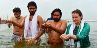 Maha Kumbh Mela Pawan Kalyan Nara Lokesh Venkaiah Naidu Families Perform Holy Dip