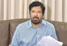 Polices Latest Weapon In Posani And Vamsi Case, Bhargav Reddy, Ponnavolu Sudhakar, Posani Krishna Murali, Posani Krishna Murali & Vallabhaneni Vamsi, Sajjala Ramakrishna Reddy, Vallabhaneni Vamsi, Andhra Pradesh, AP Live Updates, AP Politics, Telangana, TS Live Updates, Political News, Live Updates, Breaking News, Headlines, Live News, Mango News, Mango News Telugu