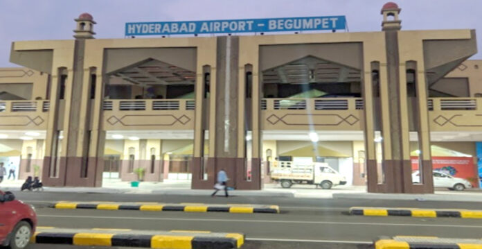 Is Begumpet Airport Reopening A Big Relief For Hyderabad Travelers, Is Begumpet Airport Reopening, A Big Relief For Hyderabad Travelers, Reopening Begumpet Airport, Airport Reopening, Begumpet Airport, Domestic Flights, Hyderabad Aviation, Telangana Infrastructure, Hyderabad, Hyderabad Live Updates, Latest Hyderabad News, Telangana, TS Politics, TS Live Updates, Political News, Mango News, Mango News Telugu