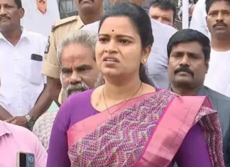 మాజీ మంత్రి విడదల రజిని మరిది గోపీ అరెస్ట్.. విజయవాడకు తరలింపు